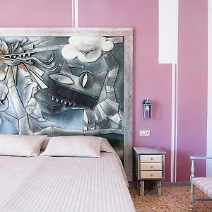  Bed & Breakfast La Maratonda Italia